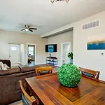 Cozy Stringtown Gem 1 Mile To Downtown!