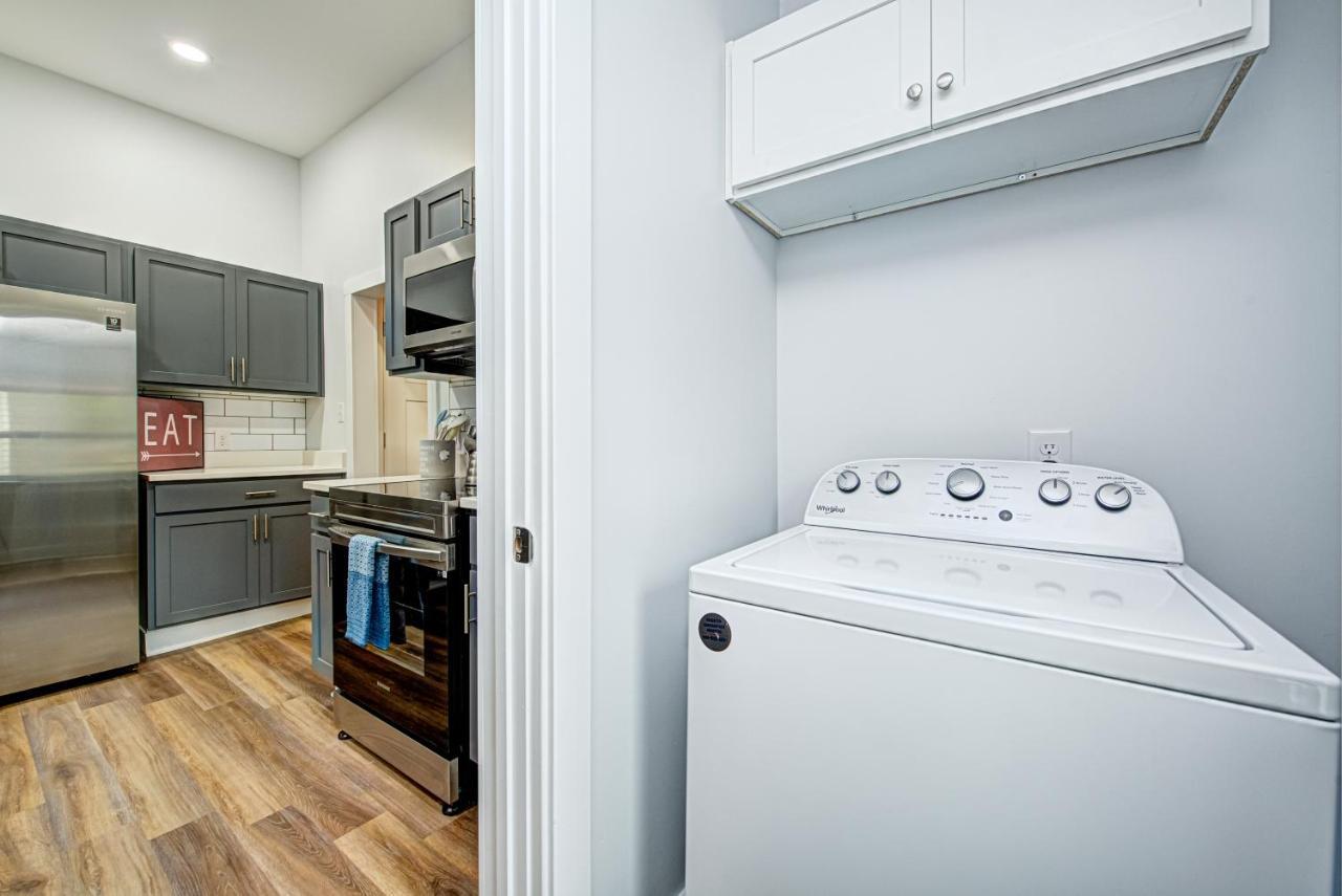 Cozy Stringtown Gem 1 Mile To Downtown! * Indianapolis